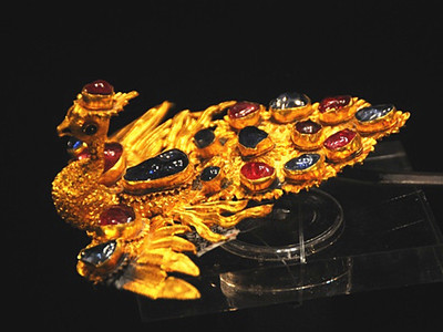 贫穷限制了你的想象力 古代金器展中的华丽金银饰品